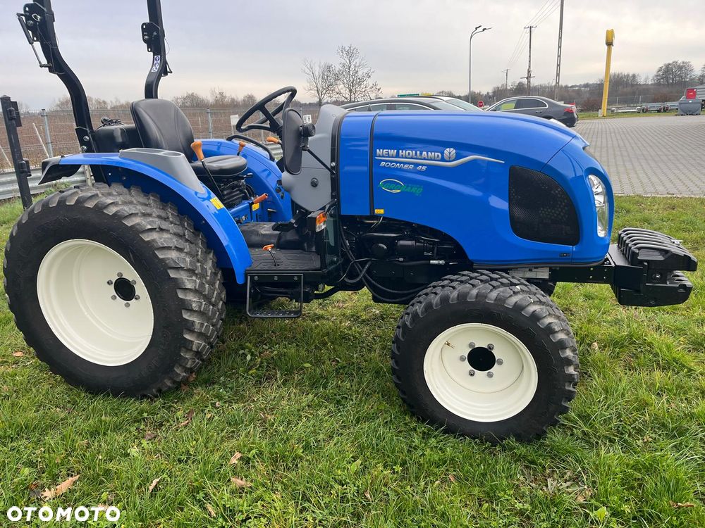 New Holland Boomer 45 ROPS - 1