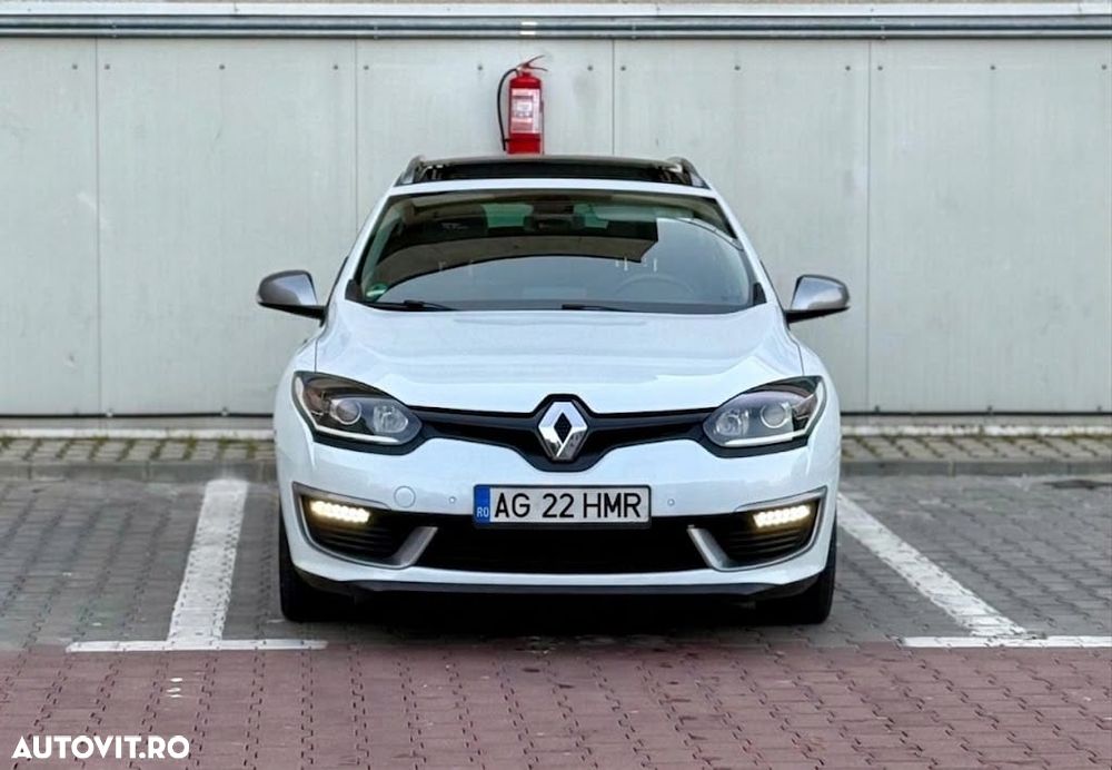 RENAULT Megane