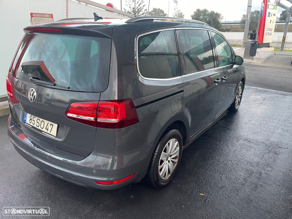 VW Sharan 2.0 TDI Confortline - 4