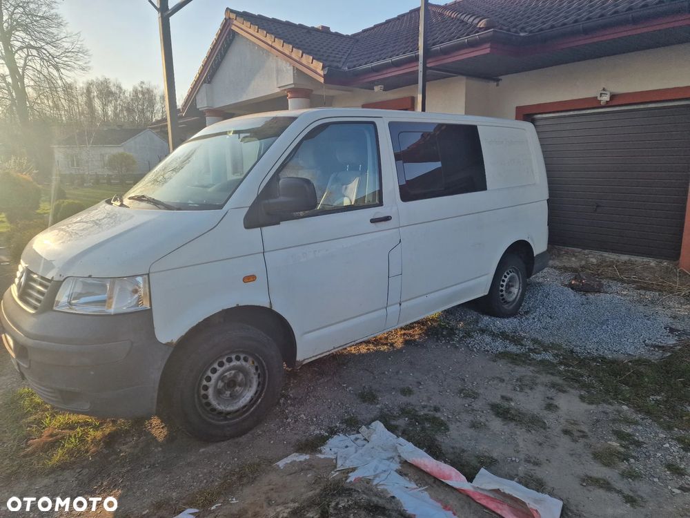Volkswagen Transporter - 2
