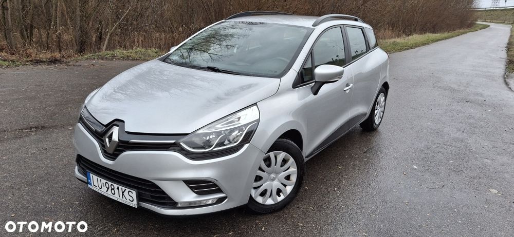 Renault Clio - 1