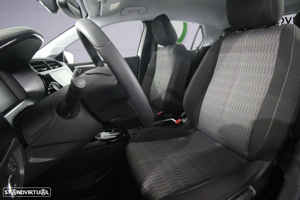Opel Corsa-e Elegance — fotografia 7