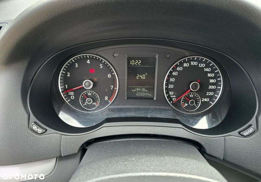 Volkswagen Sharan - 27