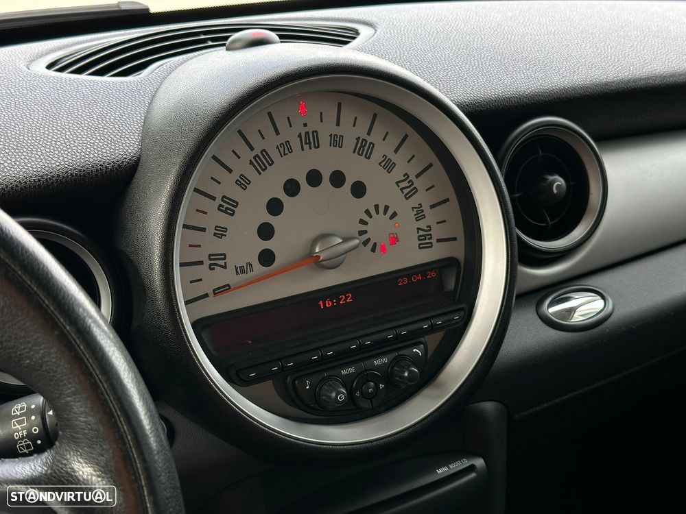 MINI 3 Portas One D - 30