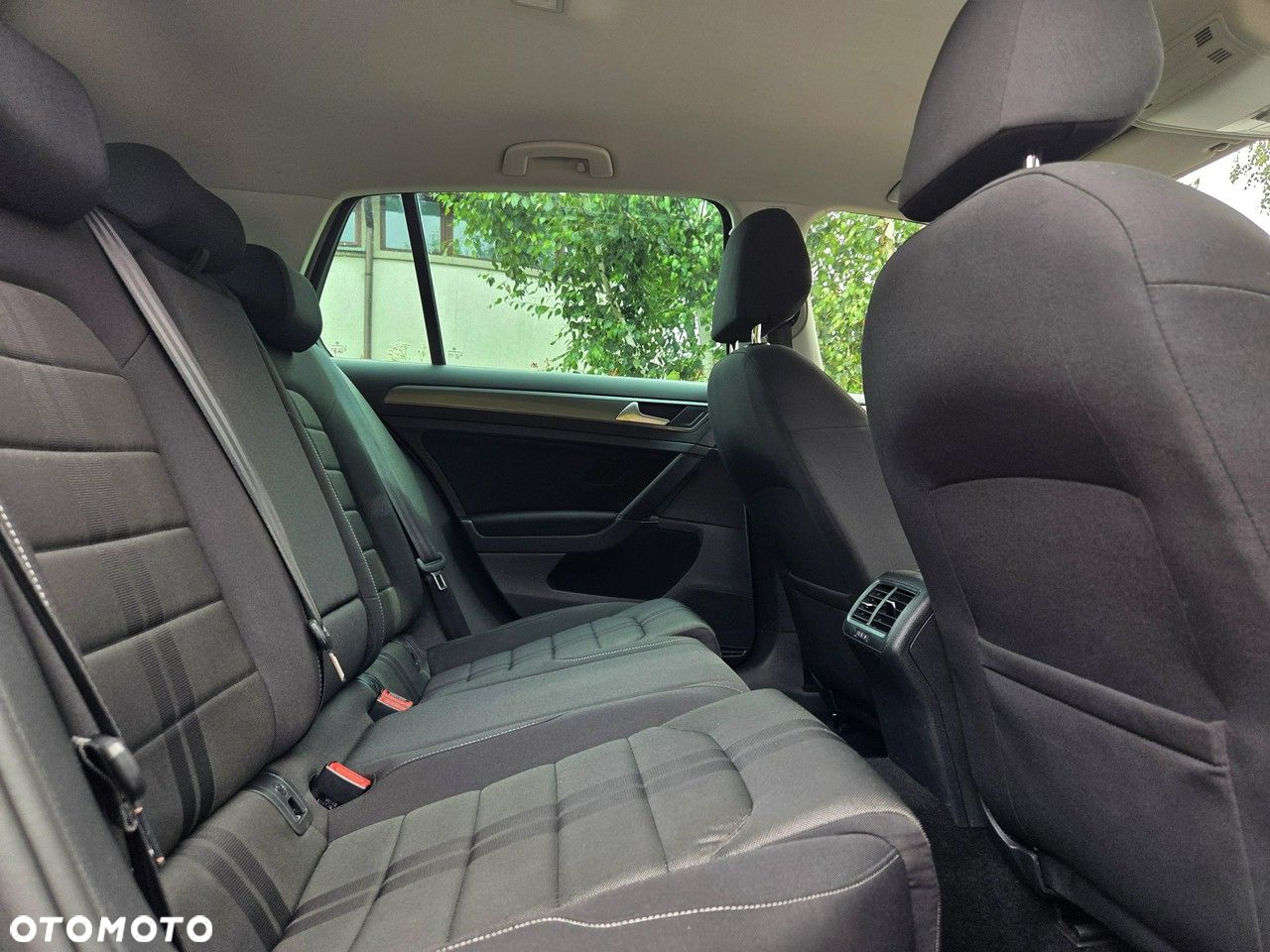 Volkswagen Golf 1.4 TSI (BlueMotion Technology) DSG Comfortline - 11