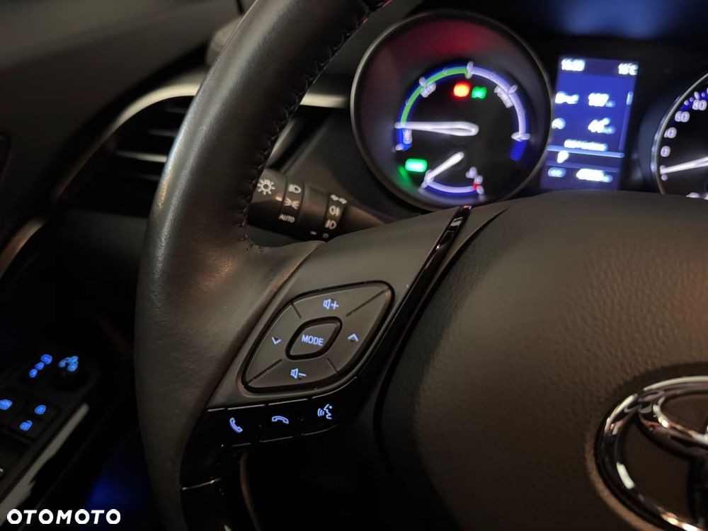 Toyota C-HR 2.0 Lounge - 37