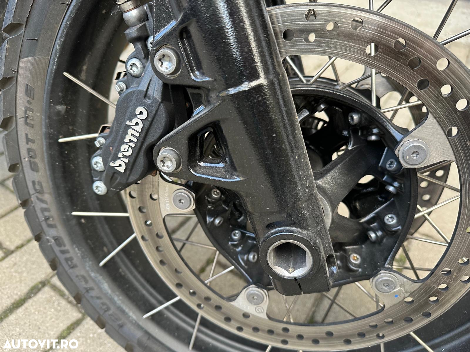 BMW R nine T Scrambler - 6