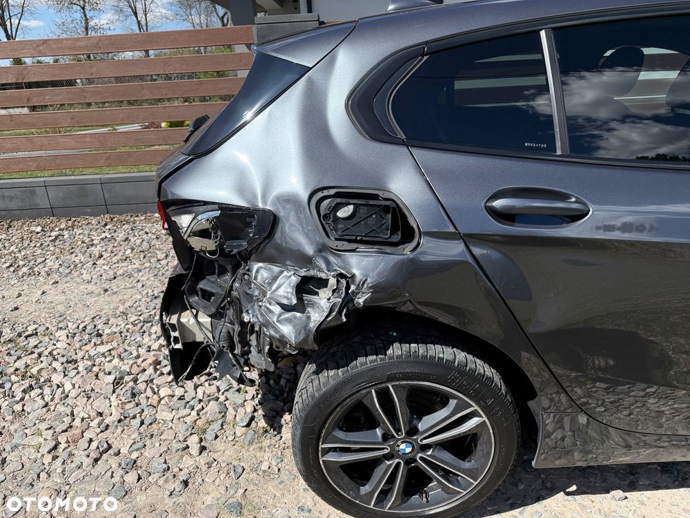 BMW Seria 1 118i M Sport - 11