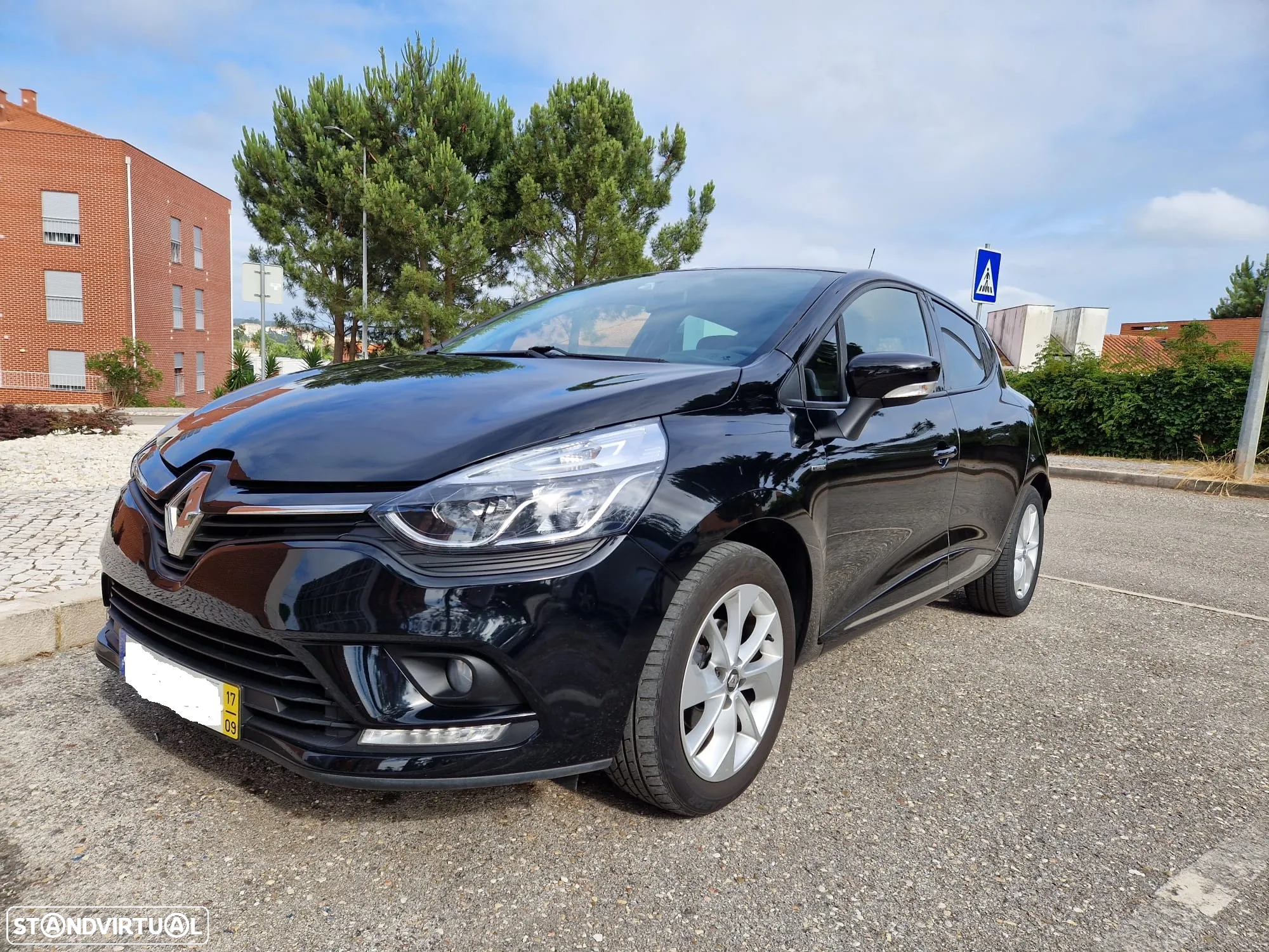 Renault Clio 1.5 dCi Limited - 13