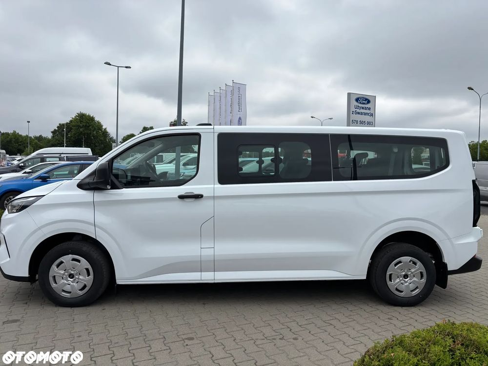 Ford Transit Custom Kombi M1 2.0 EcoBlue 150KM M6 FWD Trend 320 L2 - 9