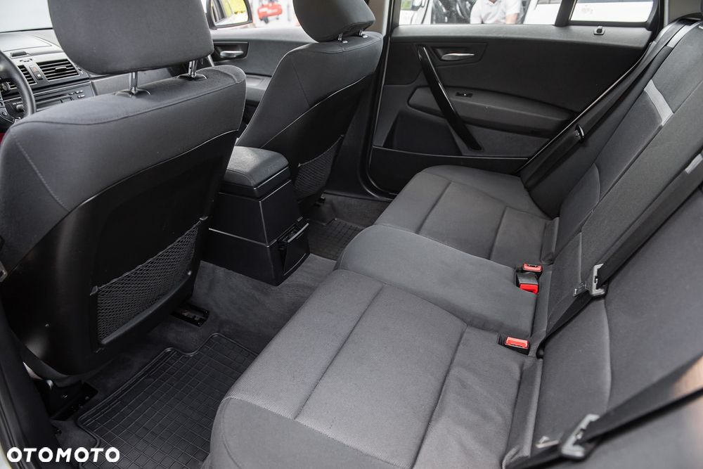 BMW X3 2.0d - 19