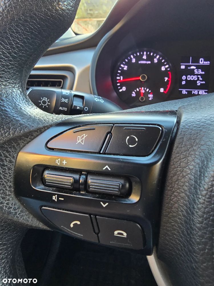 Kia Rio 1.2 M - 16