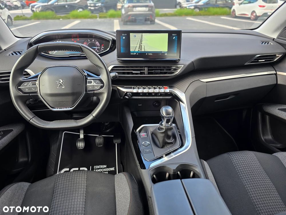 Peugeot 3008 1.5 BlueHDi Allure Pack S&S - 19