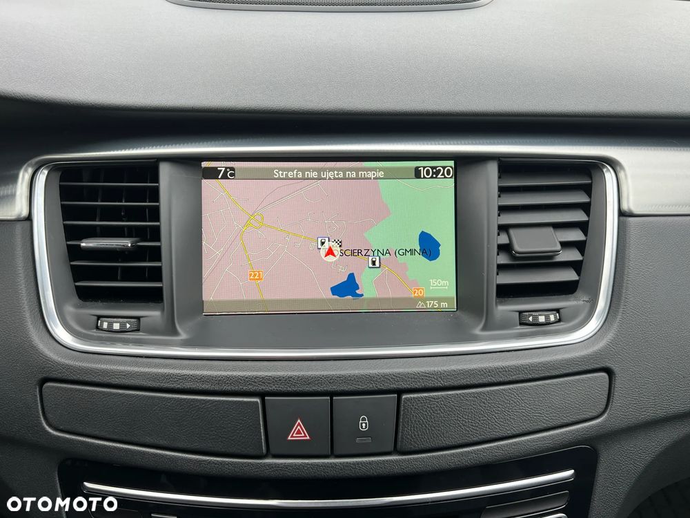 Peugeot 508 RXH 2.0 HDi HYbrid4 - 25