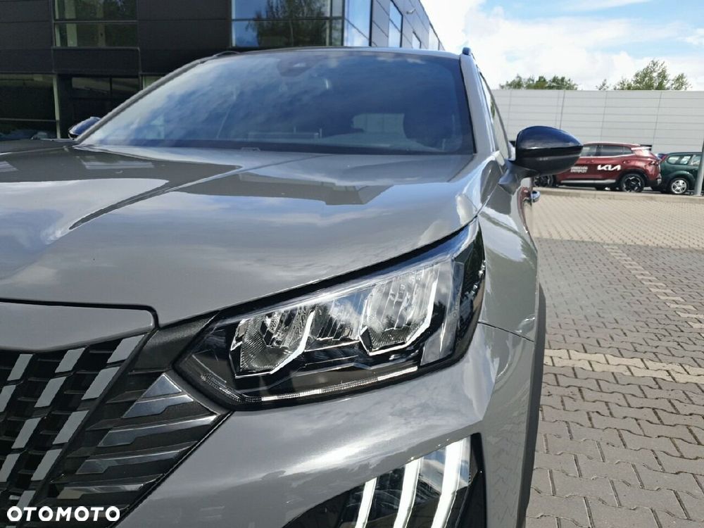 Peugeot 2008 1.2 PureTech Allure S&S EAT8 - 12