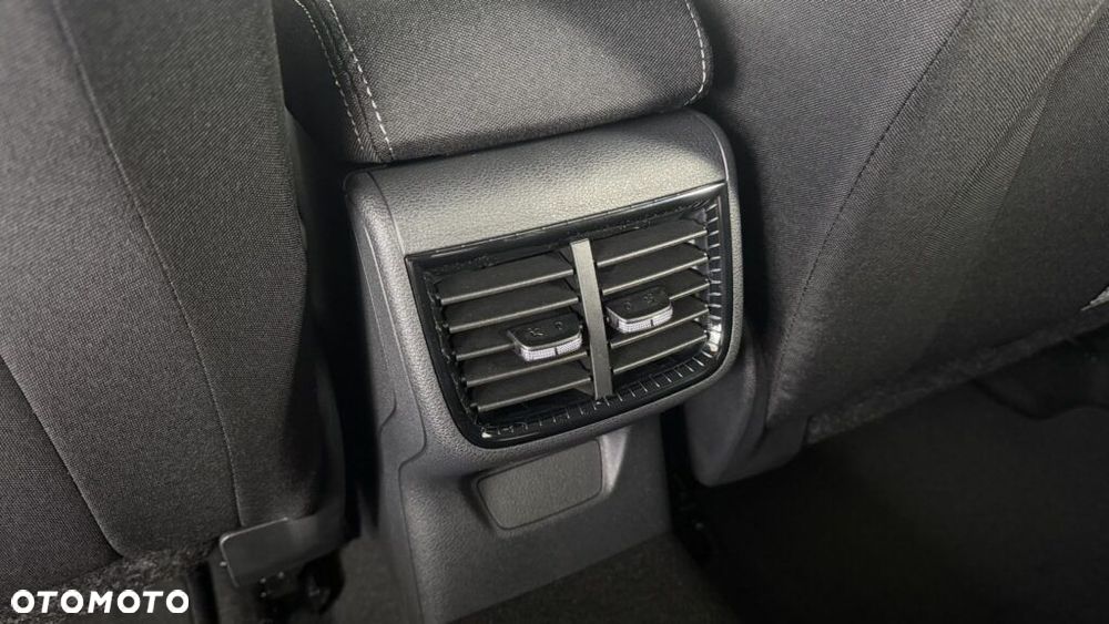 Skoda Fabia 1.0 TSI Drive DSG - 23