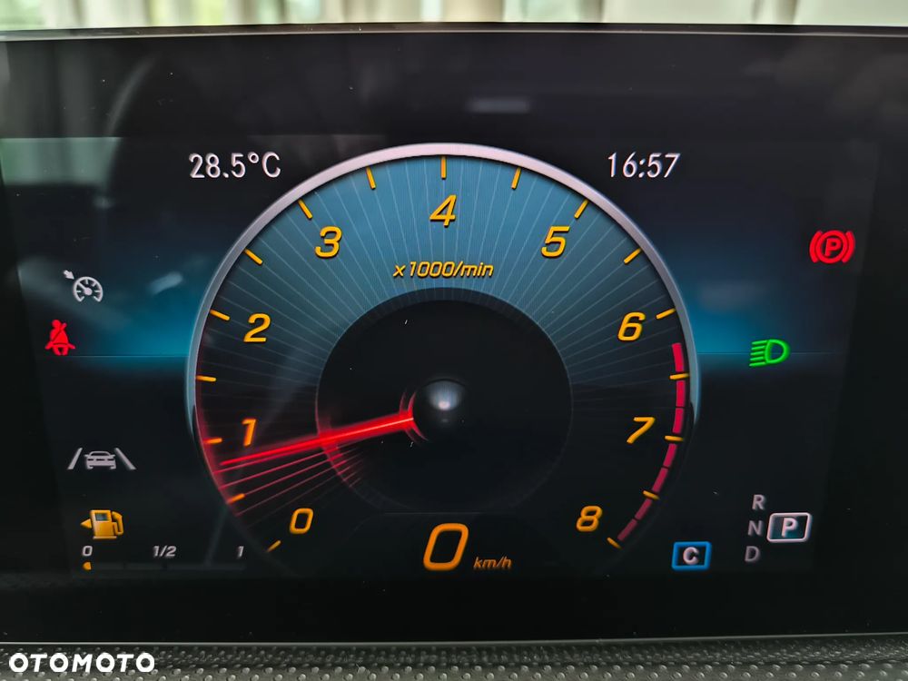 Mercedes-Benz Klasa A 200 AMG Line 7G-DCT - 37