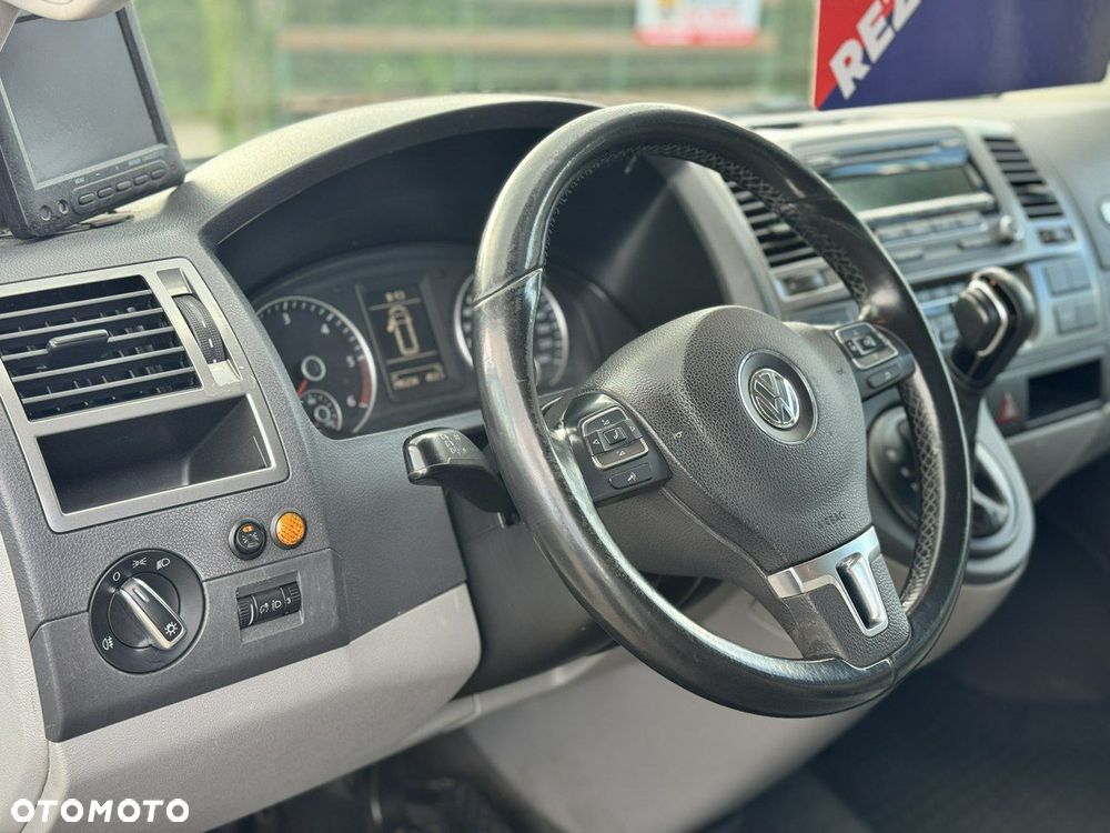 Volkswagen Transporter Multivan DSG Business - 16