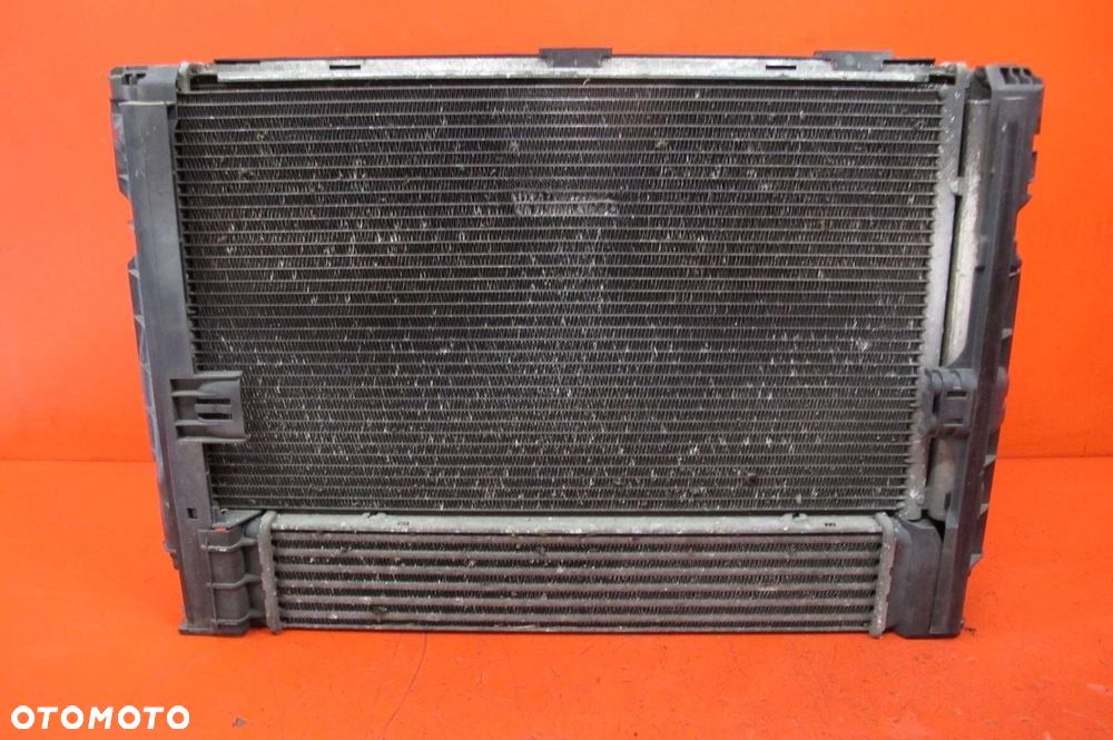 BMW 3 E90 E91 2.0 D N47D20C CHŁODNICE WENTYLATOR MANUAL KOMPLET 318d - 3