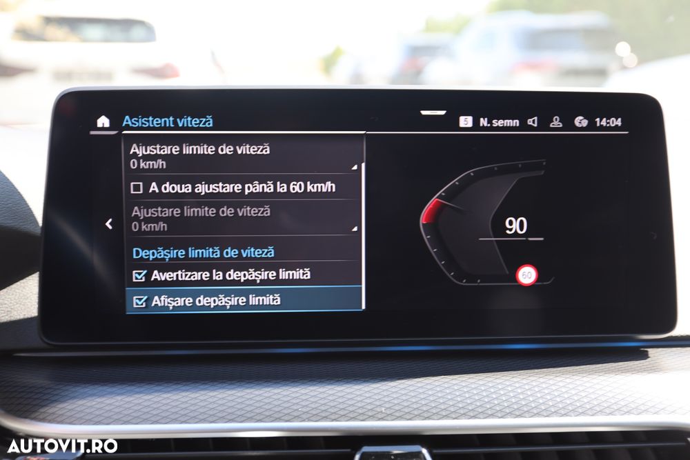 BMW Seria 5 530e Aut. M Sport Edition - 27