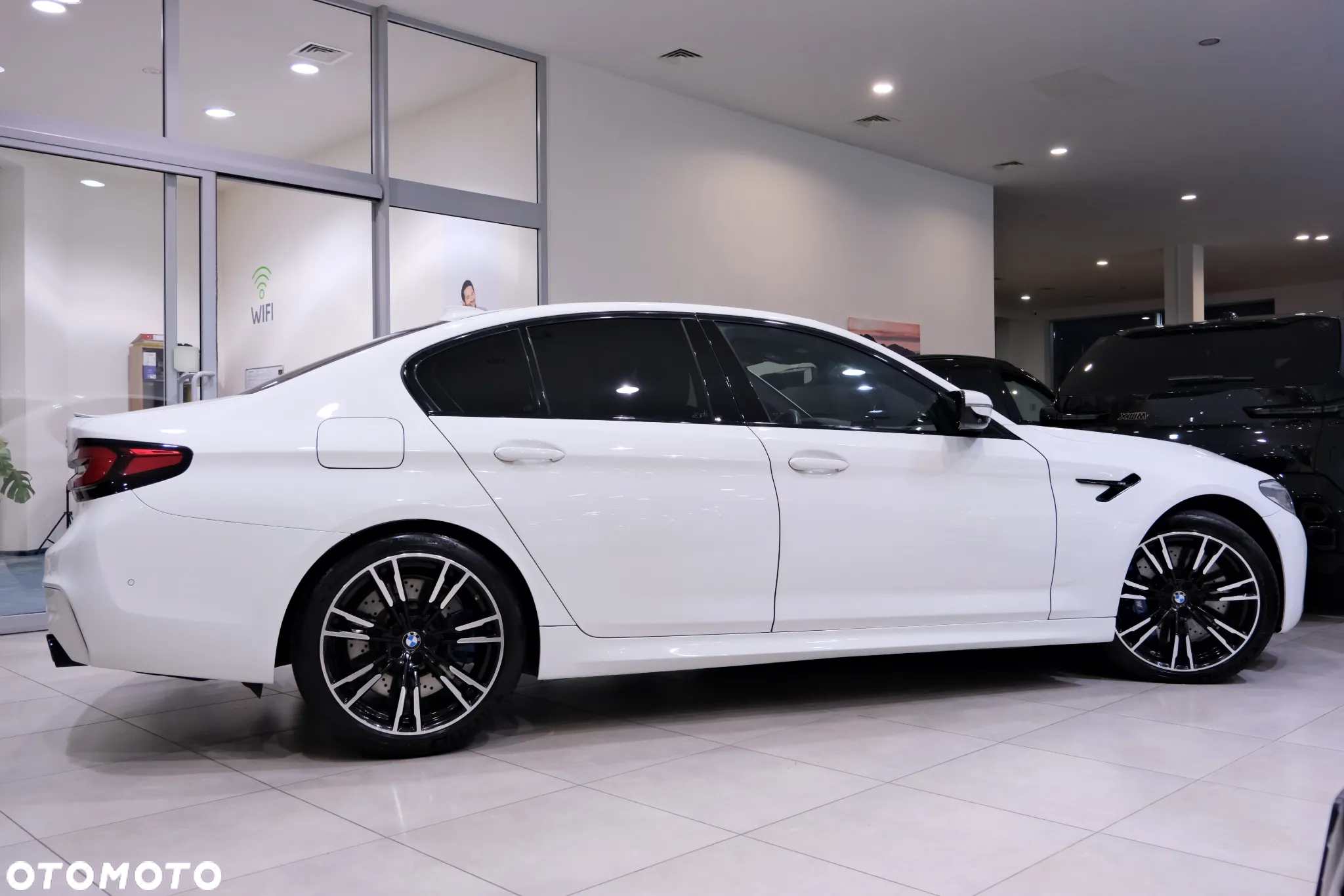 BMW M5 Standard - 9