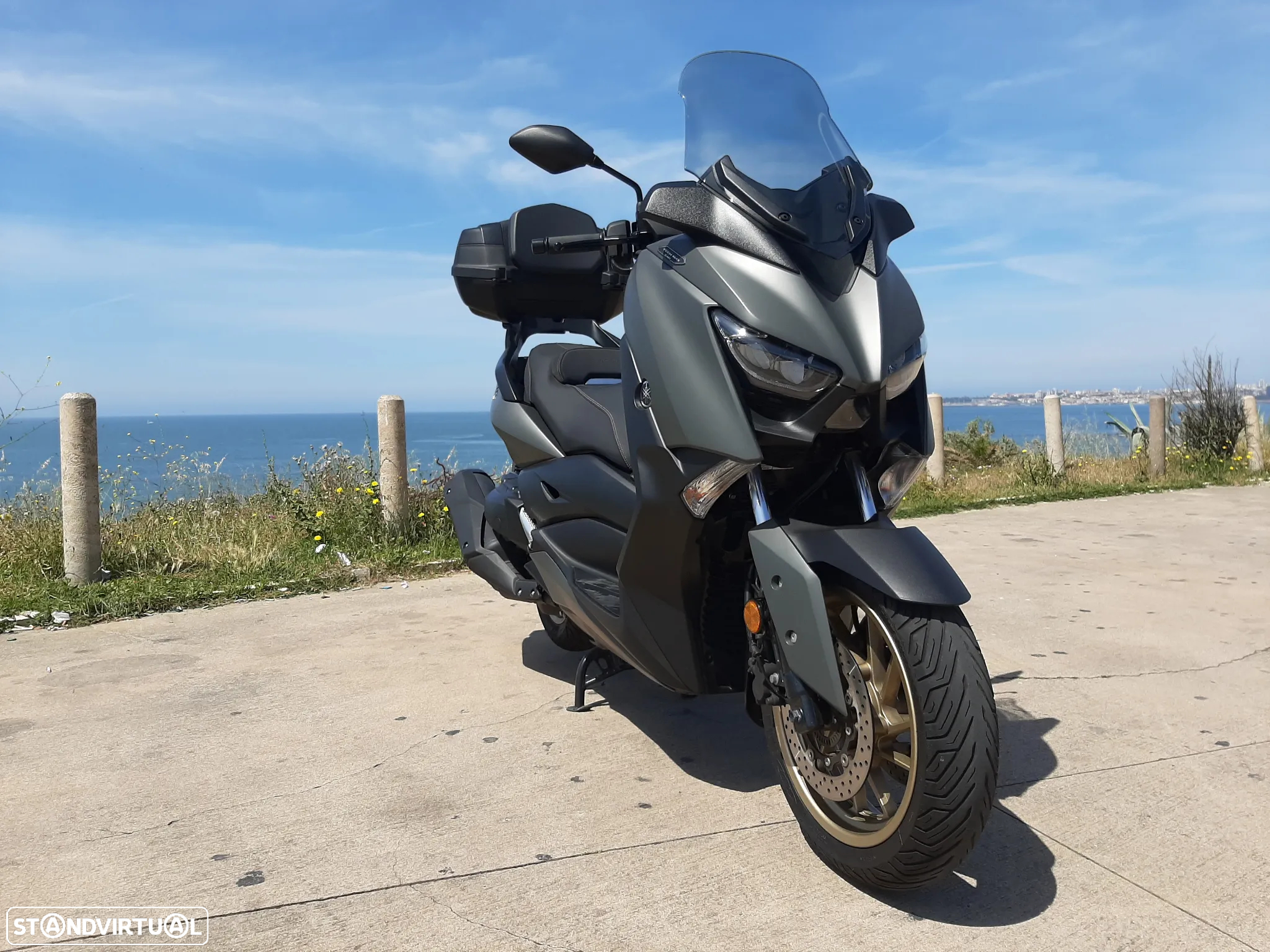 Yamaha X-Max 400 Tech Max - 3