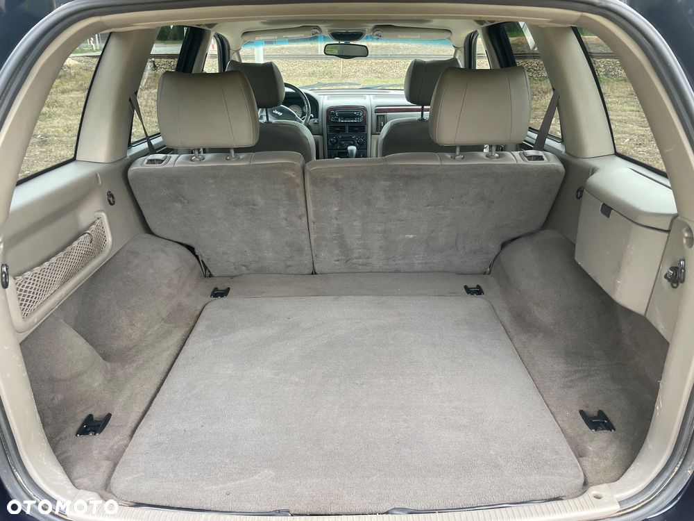 Jeep Grand Cherokee 4.7 Limited - 30