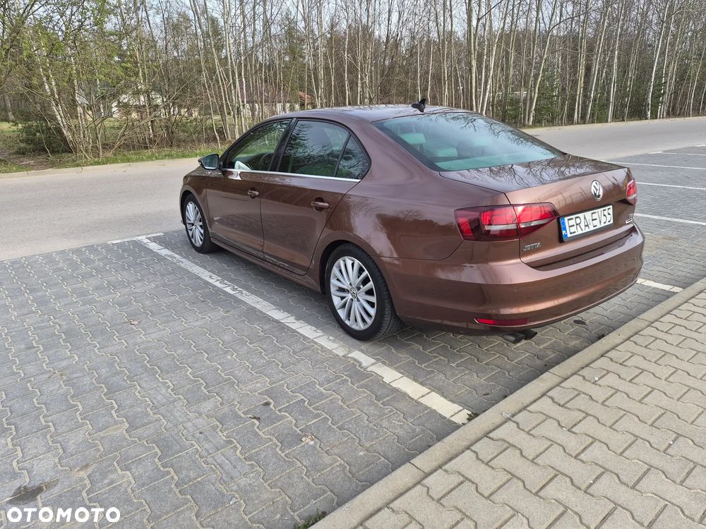 Volkswagen Jetta 1.4 TSI BMT Comfortline - 3