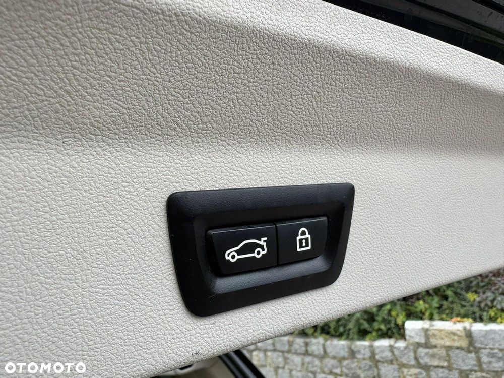BMW X3 xDrive30d xLine - 33