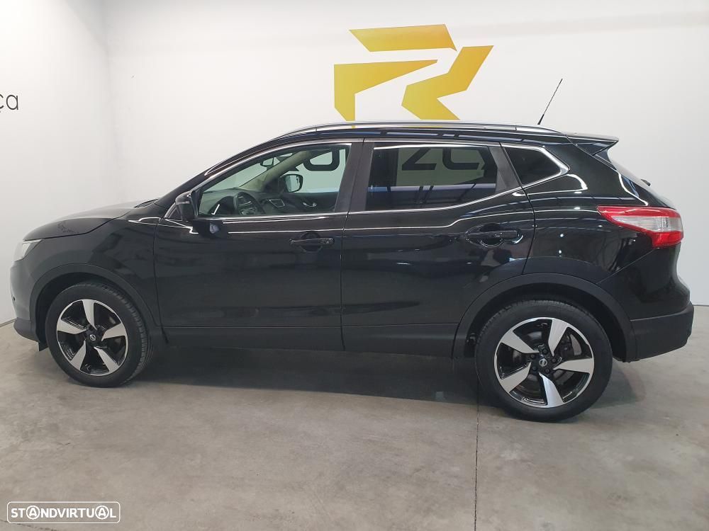 Nissan Qashqai 1.5 dCi 360 - 6