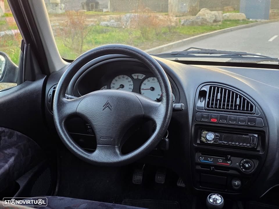 Citroën Saxo 1.6i 16V Cup - 10
