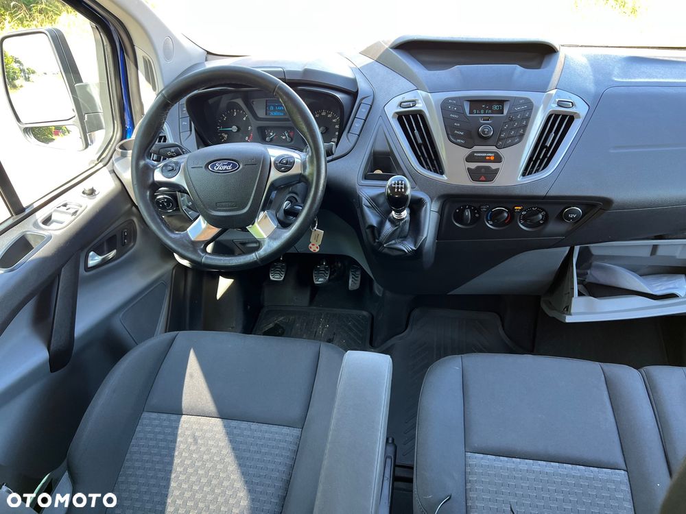 Ford Transit Custom 290 L2H1 Limited - 23