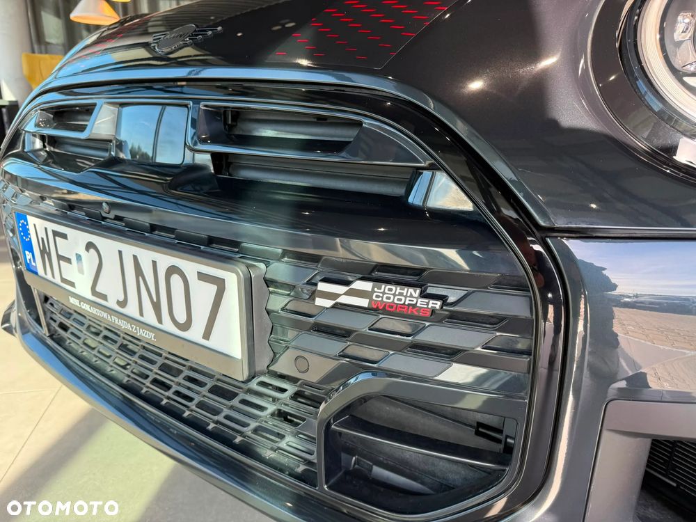 MINI John Cooper Works - 5