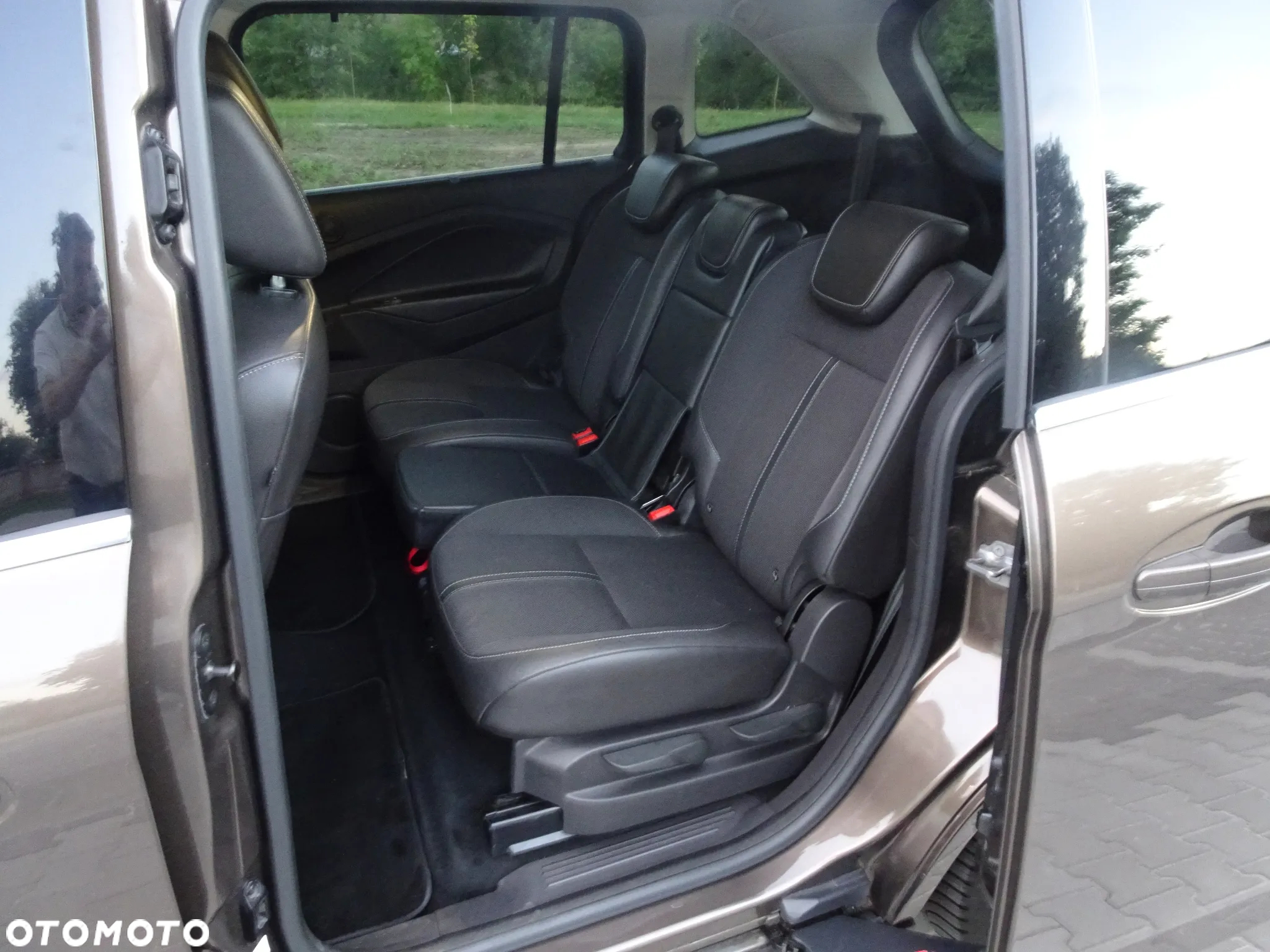 Ford Grand C-MAX 1.5 EcoBoost Start-Stopp-System Titanium - 14