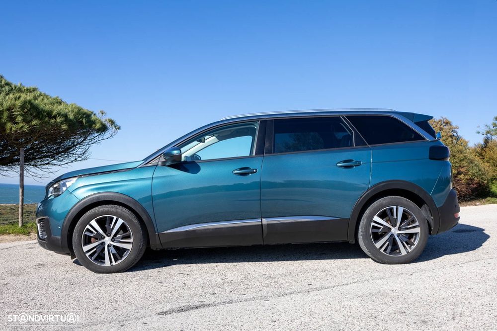 Peugeot 5008 - 5