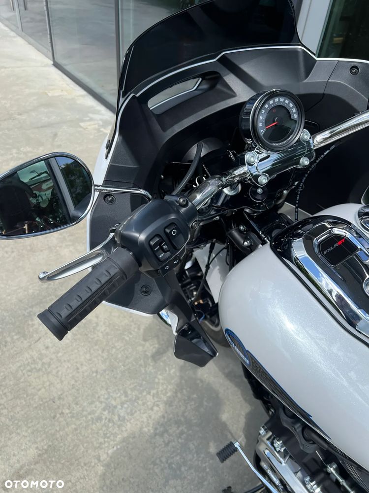 Harley-Davidson Softail - 4