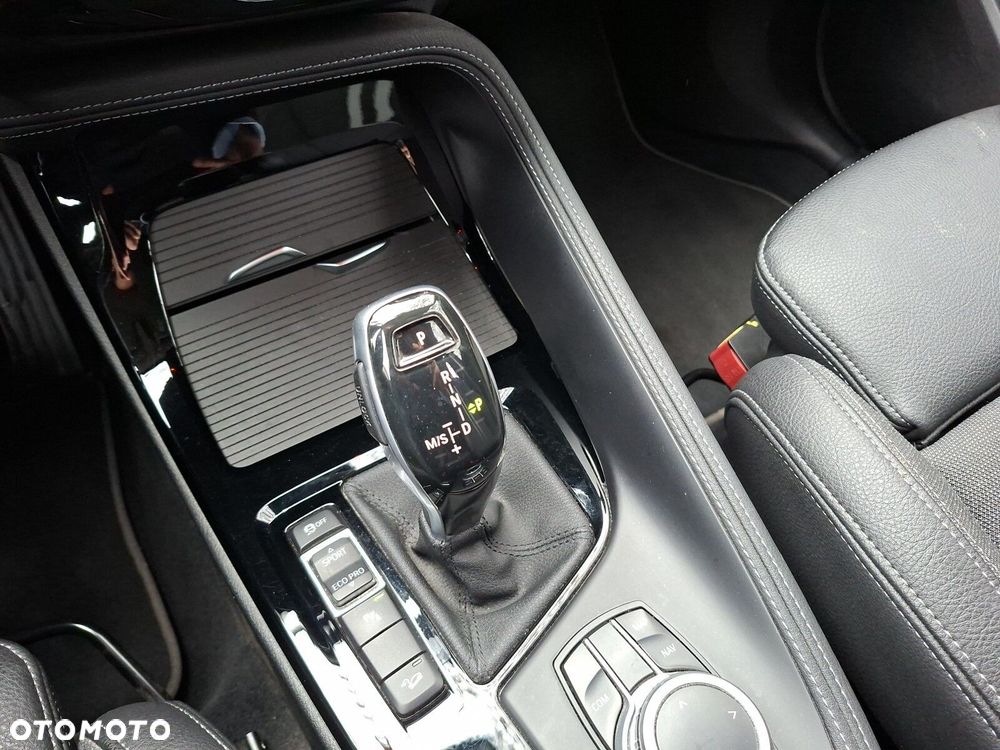 BMW X1 xDrive18d Sport Line - 19