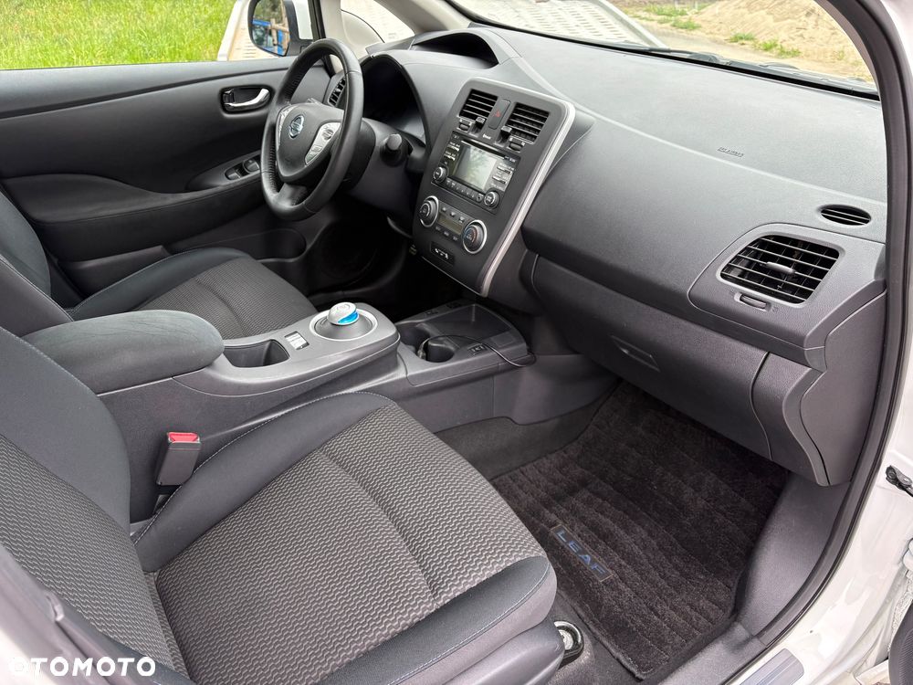 Nissan Leaf 30 kWh (mit Batterie) Tekna - 8