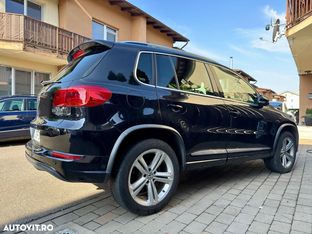 Volkswagen Tiguan 2.0 TDI 4Motion DSG Sport & Style - 6