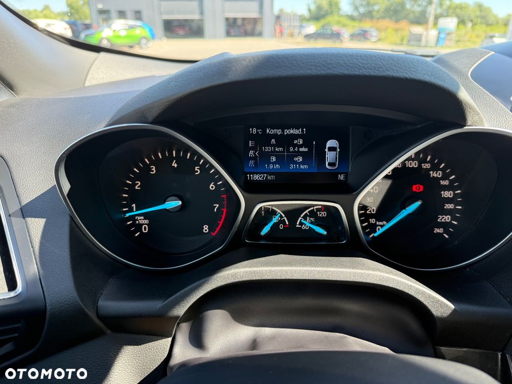 Ford Kuga 1.5 EcoBoost 2x4 ST-Line - 26