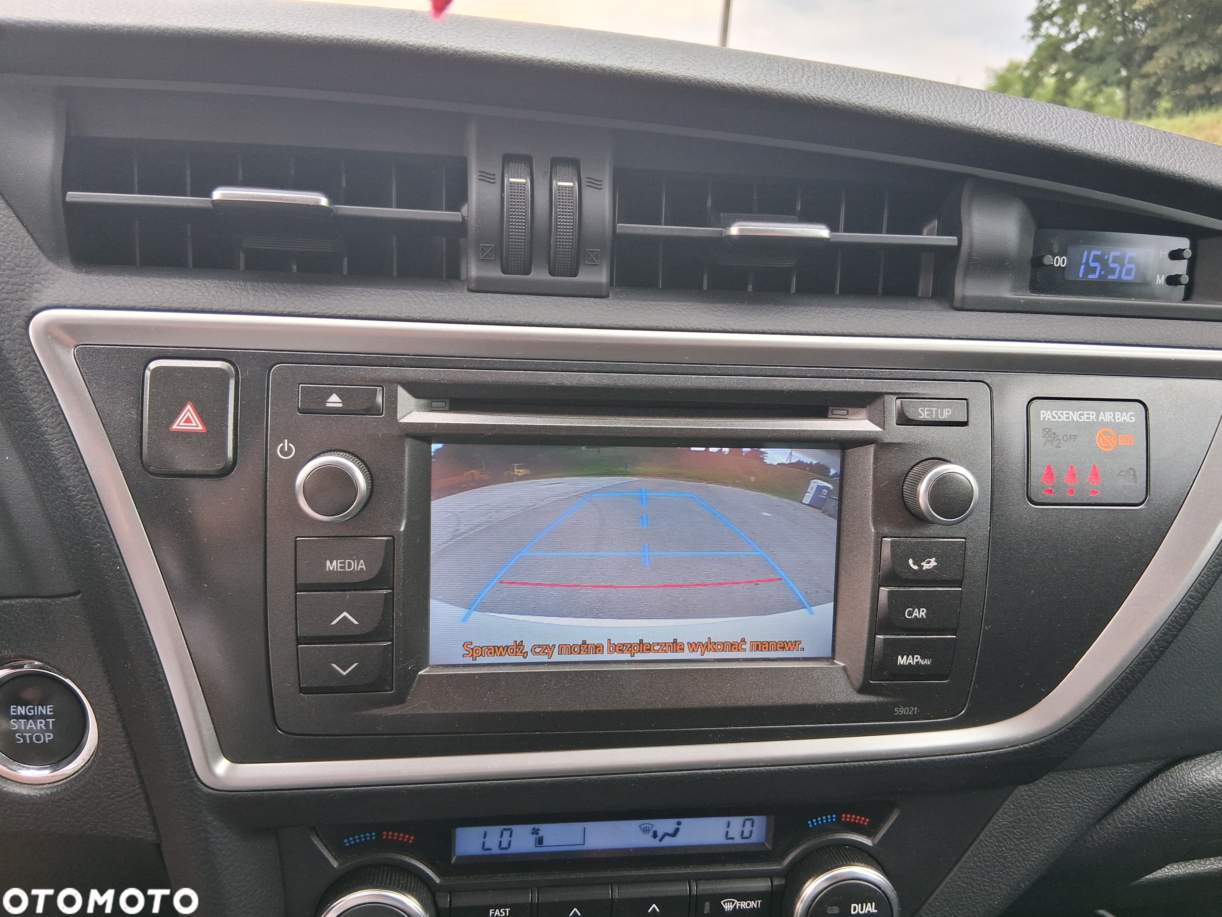 Toyota Auris 2.0 D-4D Dynamic - 18
