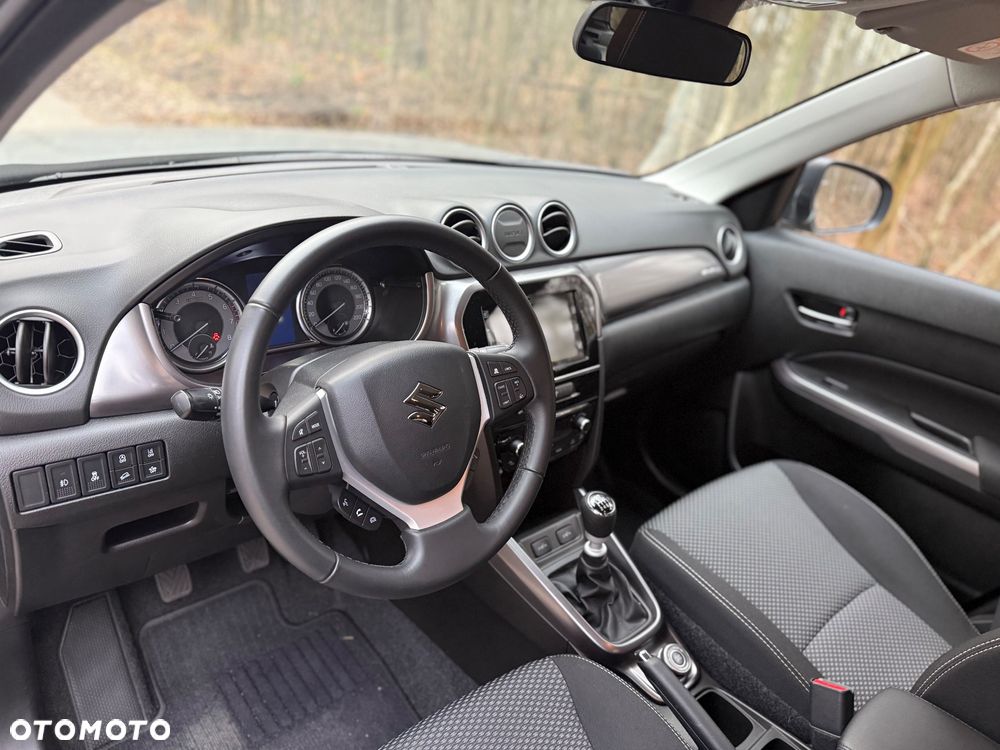 Suzuki Vitara 1.4 Boosterjet mHEV Premium Plus 4WD - 8