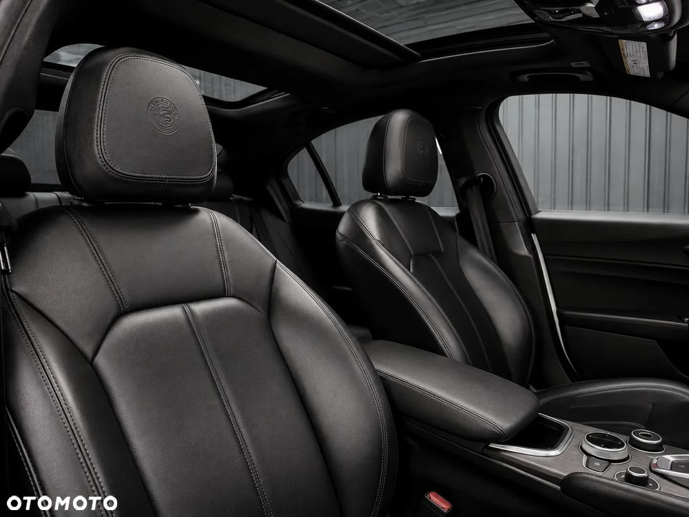 Alfa Romeo Giulia 2.0 Turbo TI Q4 - 18