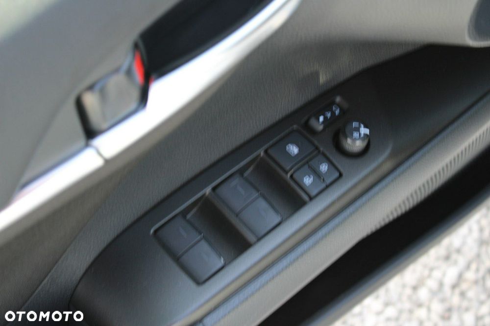 Toyota Camry - 15