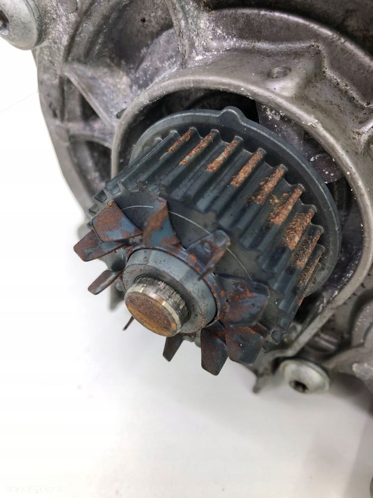 AUDI A4 B9 2.0 TFSI POMPA WODY OBUDOWA TERMOSTATU 06L121012 06L121111 - 2
