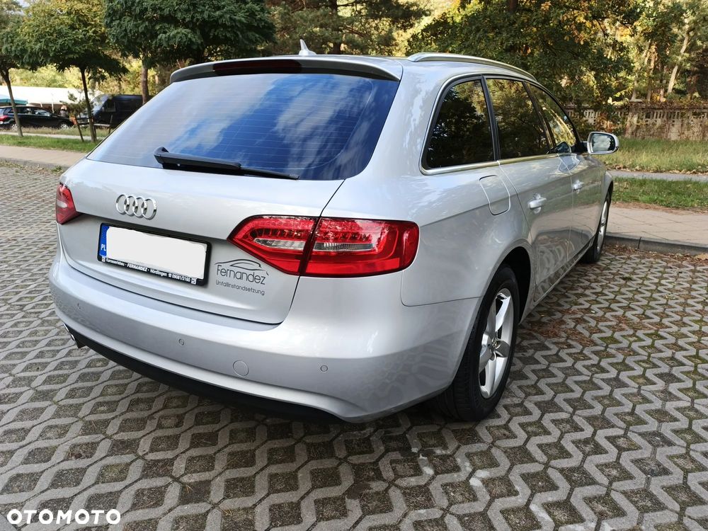 Audi A4 Avant 2.0 TDI Quattro - 10