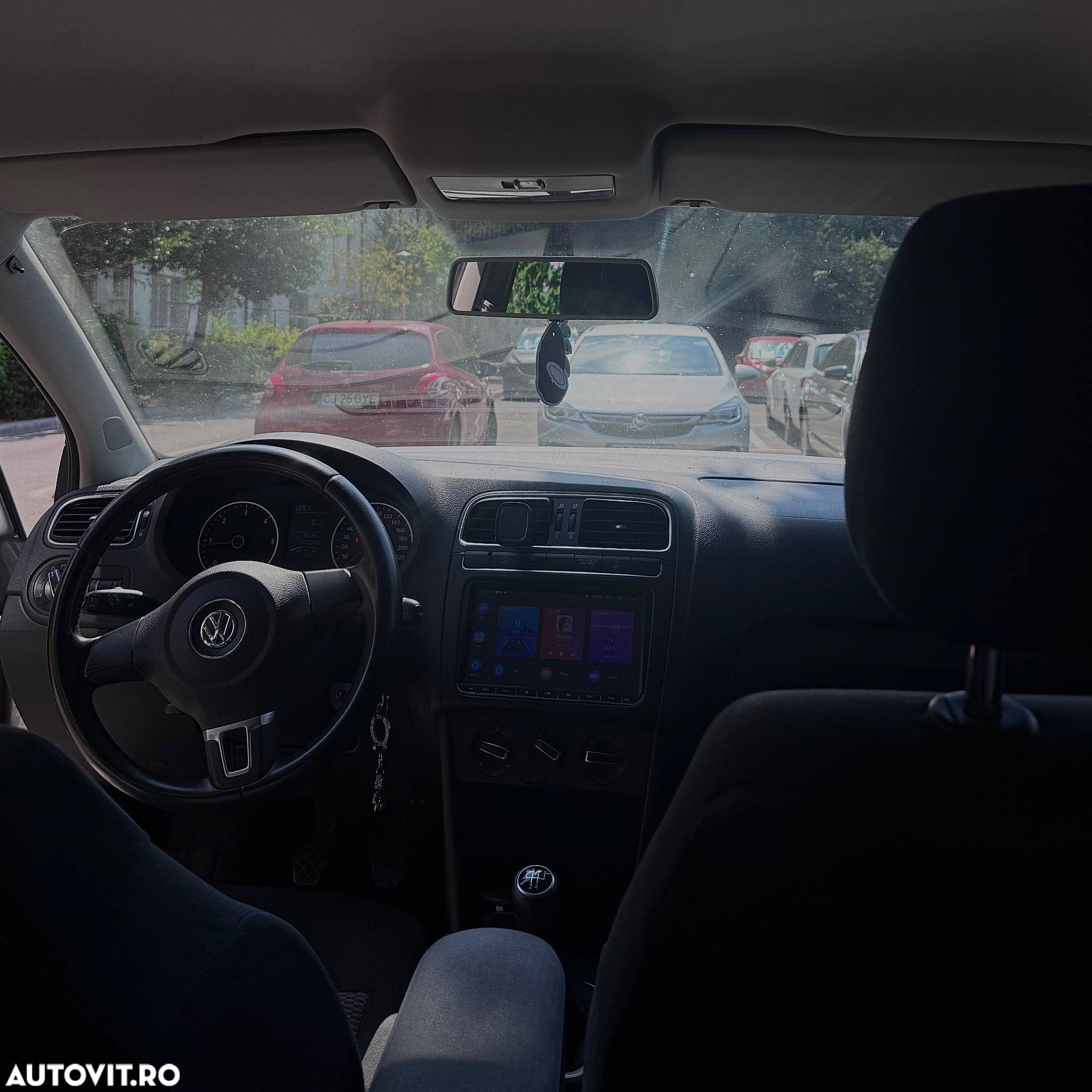 Volkswagen Polo - 5