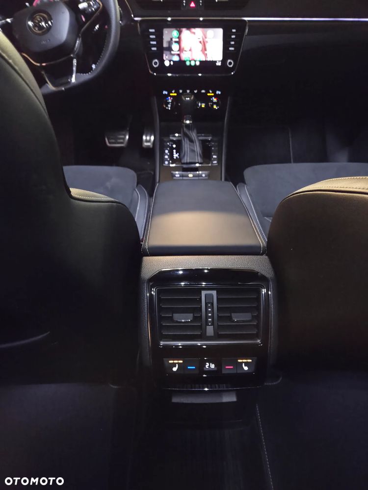 Skoda Superb 2.0 TSI Sportline DSG - 6