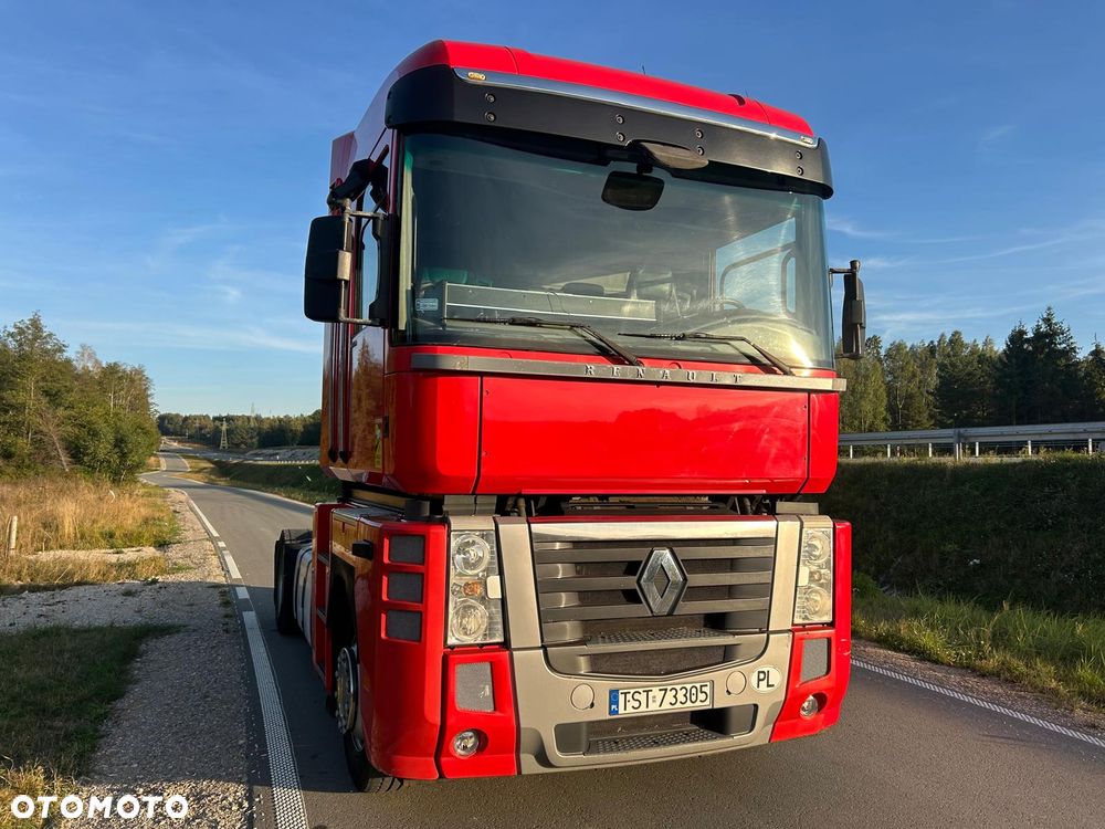 Renault Magnum