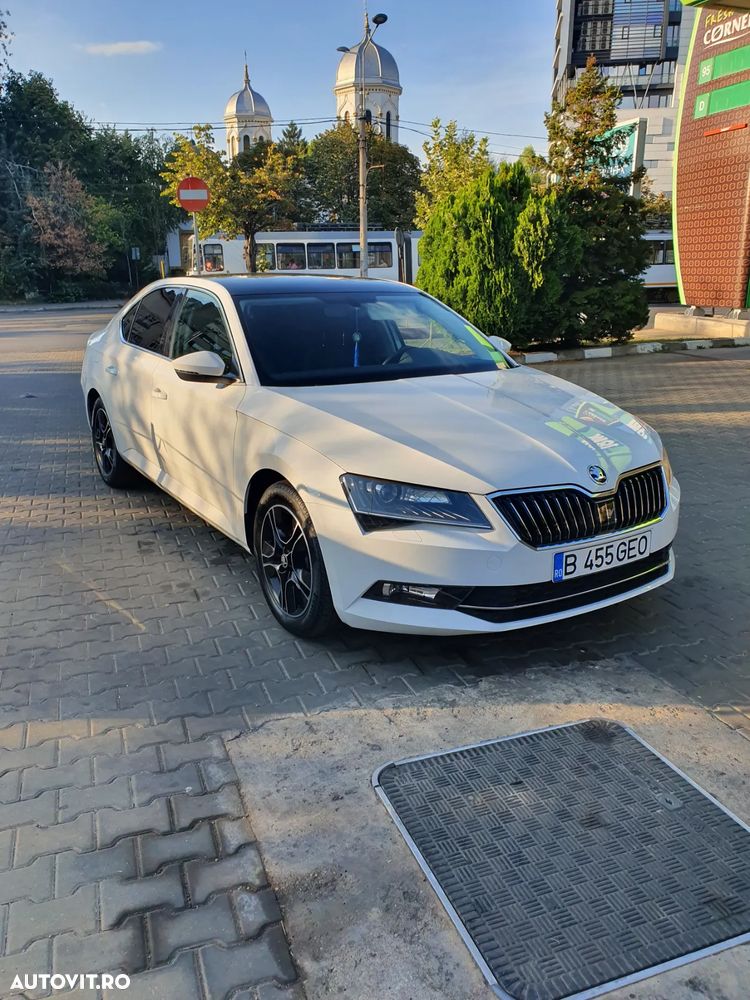 Skoda Superb Combi 1.4 TSI Ambition - 1